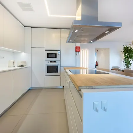 New Albufeira # Luxury Green Penthouse By Alzira Apartman *