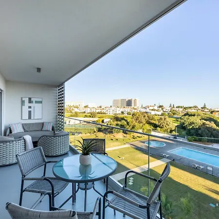 New # Luxury Penthouse By Alzira Apartment